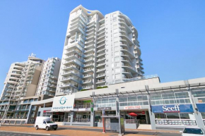Horizon Bay 902 Self Catering Beachfront Apartment